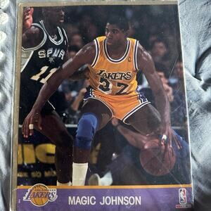 1990 NBA HOOPS ACTION PHOTO Magic Johnson LA Lakers 8×10 oversize card Mint